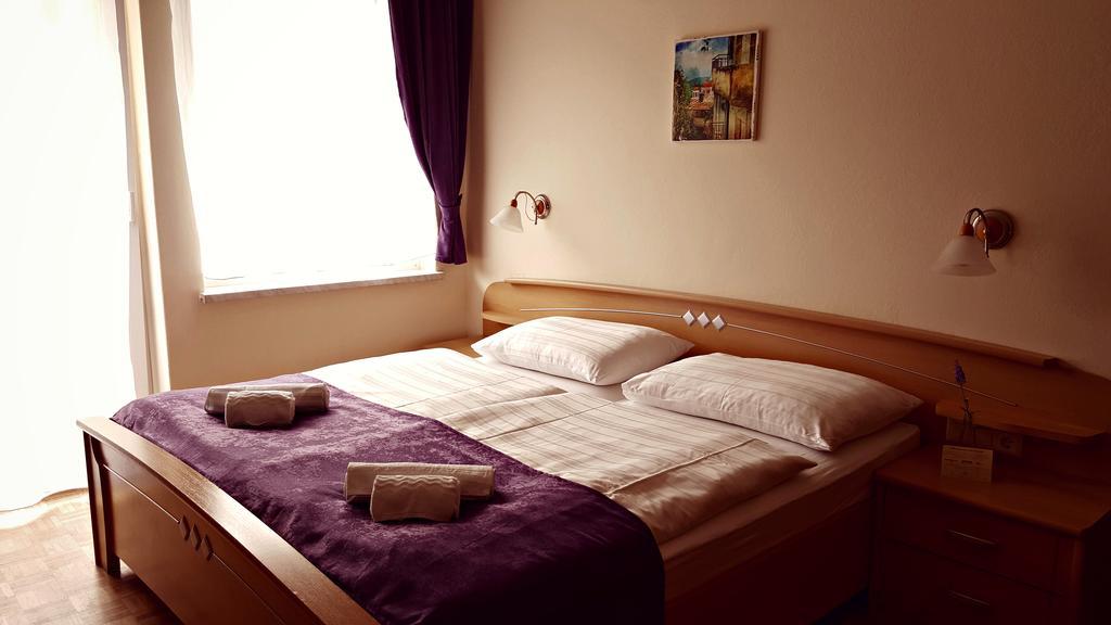 Hotel Haus Lavendel Ossiach Esterno foto