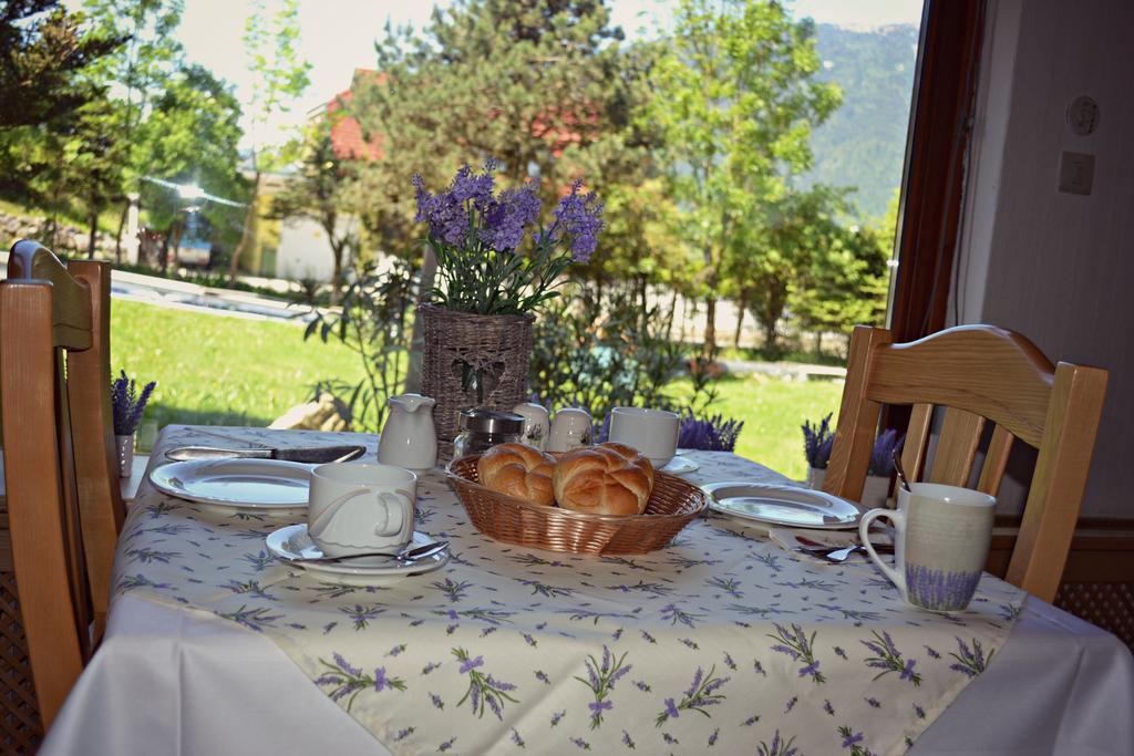 Hotel Haus Lavendel Ossiach Esterno foto